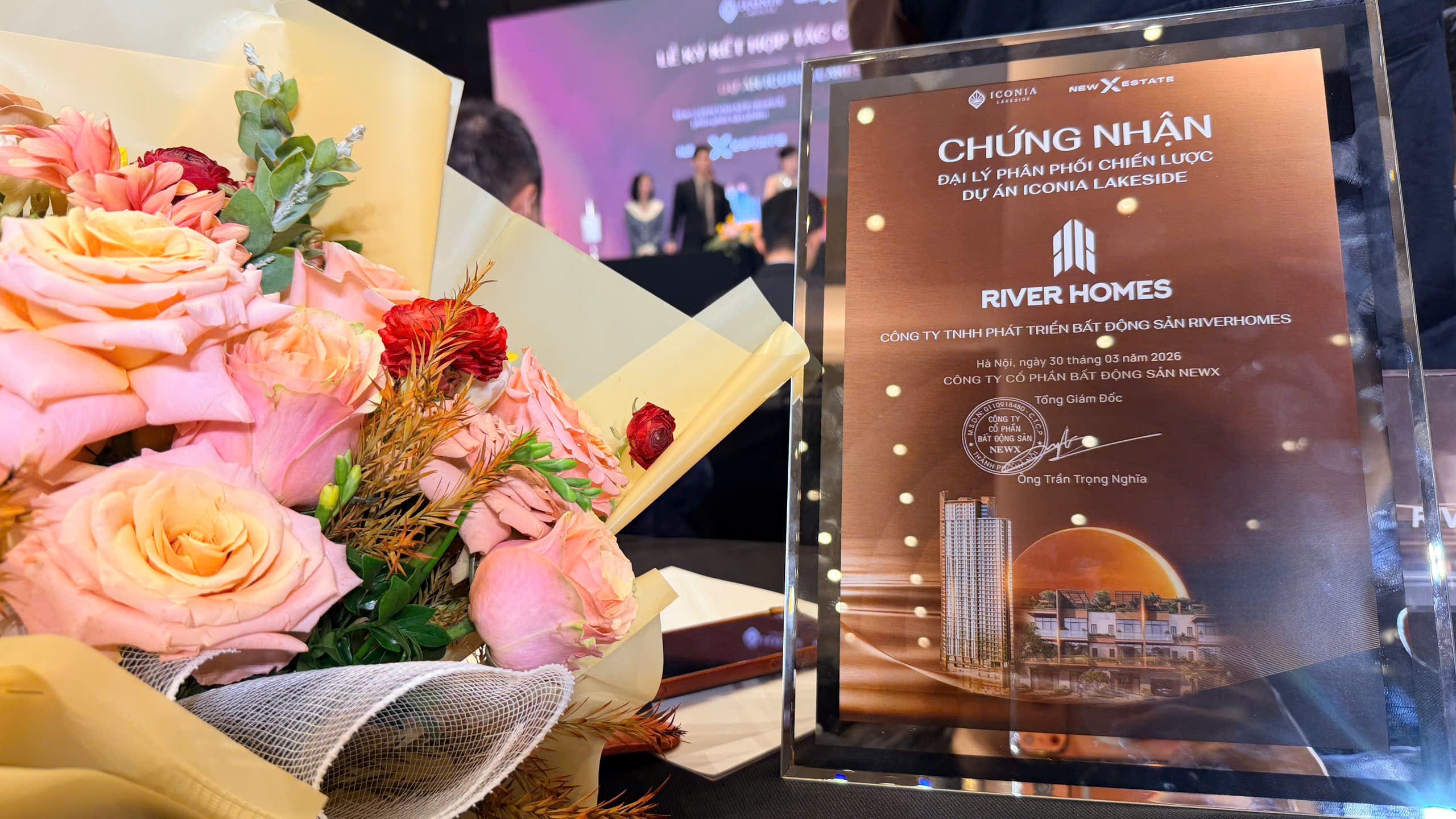 Riverhomes đơn vị phân phối chính thức dự án iconia Lakeside 54 Tố Hữu